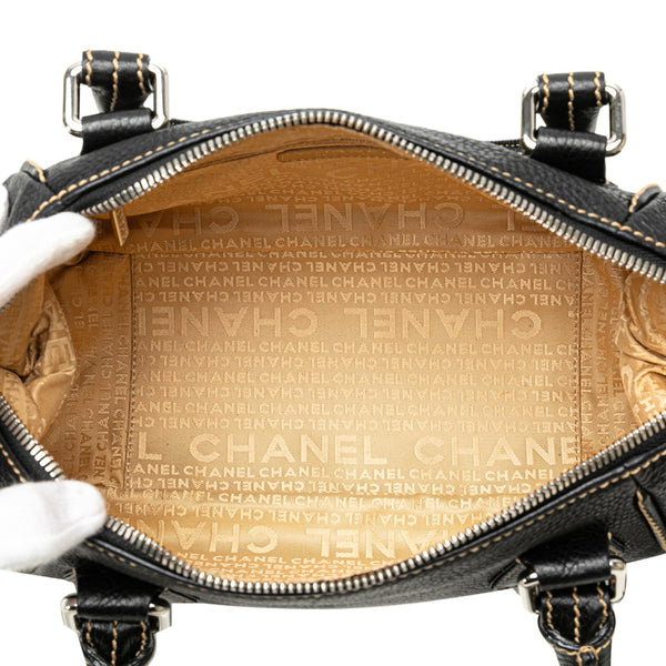 シャネル ロゴ型押し フリンジ ハンドバッグ ミニボストンバッグ A23050 ブラック レザー レディース CHANEL 【中古】