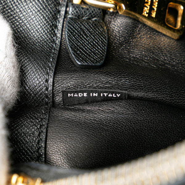 プラダ 三角ロゴプレート サフィアーノ ハンドバッグ ショルダーバッグ 2WAY ブラック レザー レディース PRADA 【中古】