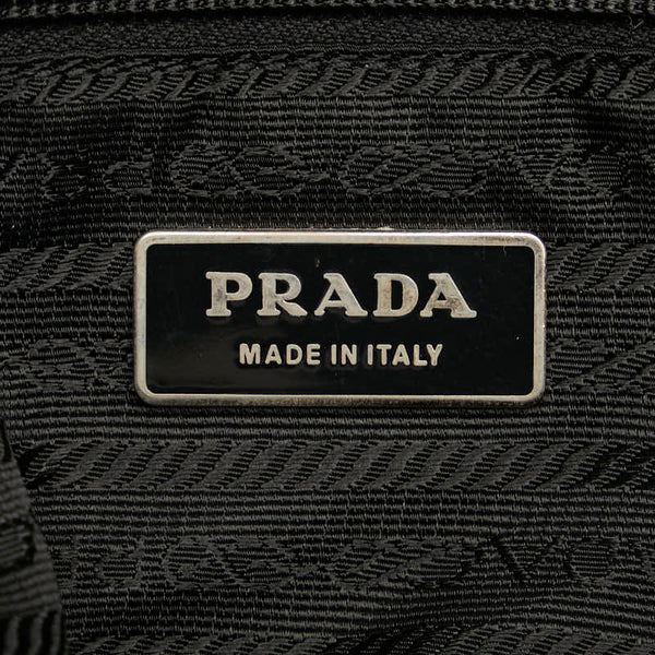 プラダ 三角ロゴプレート 斜め掛け ショルダーバッグ ブラック ナイロン レザー レディース PRADA 【中古】