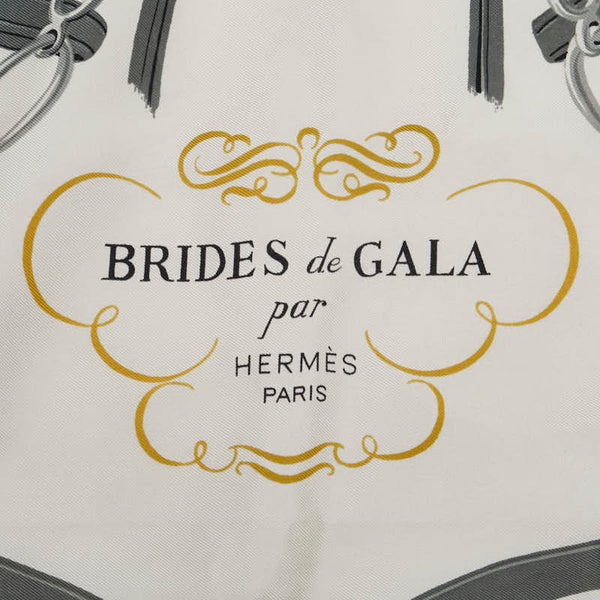 エルメス カレ90 BRIDES de GALA 式典用の馬勒 スカーフ レッド ホワイト シルク レディース HERMES 【中古】