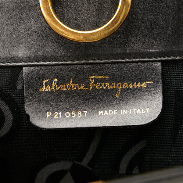 サルヴァトーレフェラガモ ガンチーニ チェーンショルダーバッグ P21 0587 ブラック レザー レディース Salvatore Ferragamo 【中古】