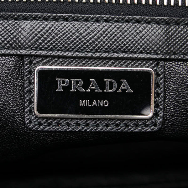 プラダ 三角ロゴプレート クラッチバッグ セカンドバッグ ブラック レザー メンズ PRADA 【中古】