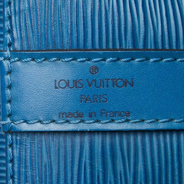 ルイ ヴィトン エピ プチノエ ショルダーバッグ M44105 トレドブルー  レザー レディース LOUIS VUITTON 【中古】