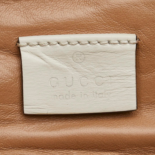 グッチ キルティング ズゥミ 斜め掛け チェーン ショルダーバッグ 572298 ホワイト レザー レディース GUCCI 【中古】