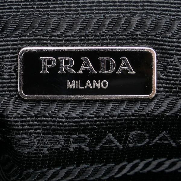 プラダ 三角ロゴプレート ポーチ クラッチバッグ ブラック ナイロン レザー レディース PRADA 【中古】