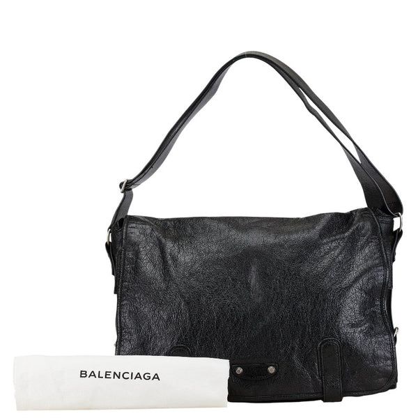 バレンシアガ クラシック ショルダーバッグ メッセンジャーバッグ 285704 ブラック レザー レディース BALENCIAGA 【中古】