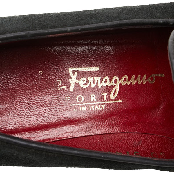 サルヴァトーレフェラガモ ヴァラ ローファー サイズ：36 ブラック スウェード レディース Salvatore Ferragamo 【中古】