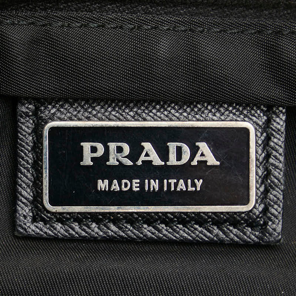 プラダ 三角ロゴプレート 斜め掛け ショルダーバッグ ブラック ナイロン レディース PRADA 【中古】