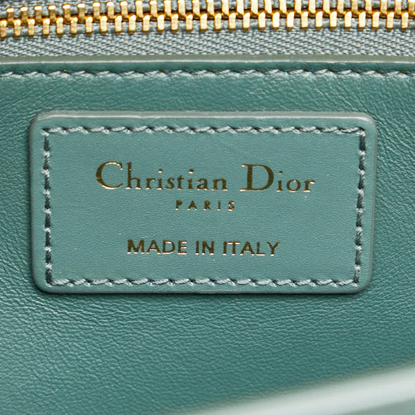 ディオール 30 モンテーニュ 斜め掛け ショルダーバッグ グリーン カーフ レザー レディース Dior 【中古】