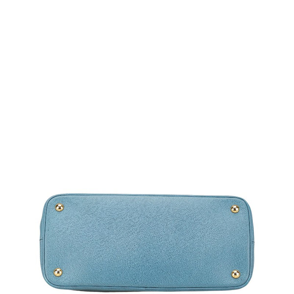 プラダ 三角ロゴプレート サフィアーノ ハンドバッグ ライトブルー レザー レディース PRADA 【中古】