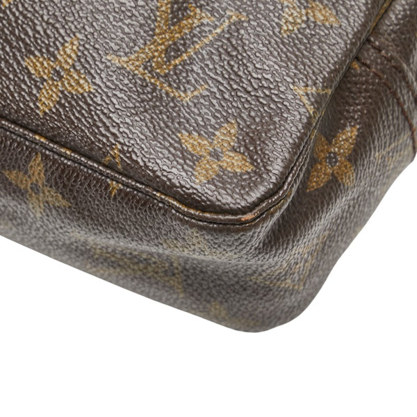 ルイ ヴィトン モノグラム トゥルース トワレット23 セカンドバッグ クラッチバッグ M47524 ブラウン PVC レディース LOUIS VUITTON 【中古】
