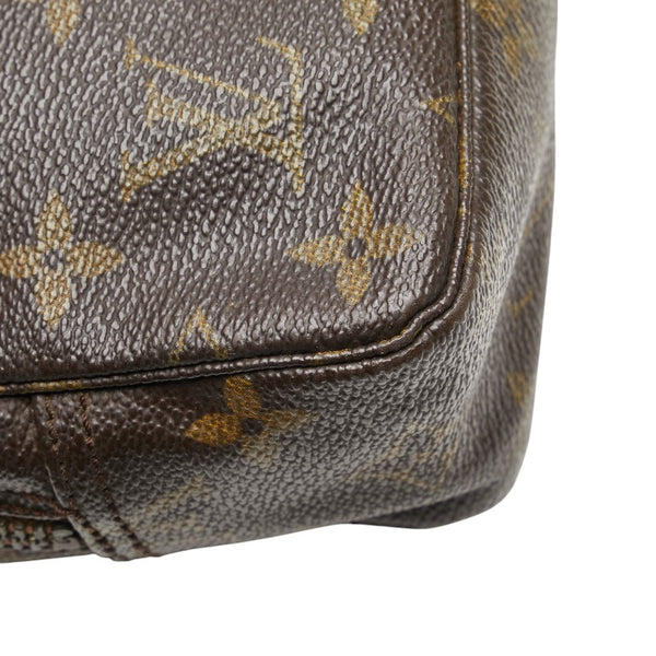 ルイ ヴィトン モノグラム トゥルース トワレット23 セカンドバッグ クラッチバッグ M47524 ブラウン PVC レディース LOUIS VUITTON 【中古】