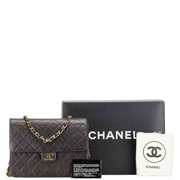 シャネル マトラッセ ココマーク プッシュロック チェーン ショルダーバッグ ブラック ラムスキン レディース CHANEL 【中古】