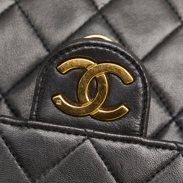 シャネル マトラッセ ココマーク プッシュロック チェーン ショルダーバッグ ブラック ラムスキン レディース CHANEL 【中古】