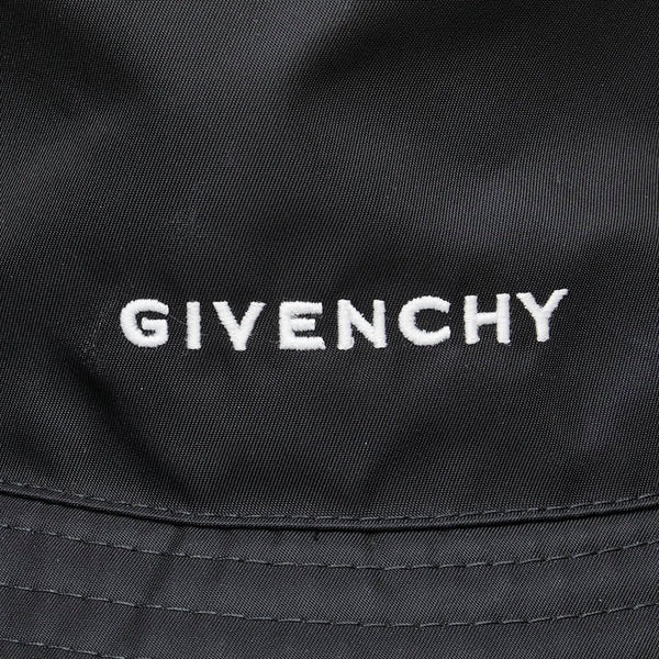 ジバンシー ブランドロゴ バケットハット サイズ:58 ブラック ナイロン メンズ Givenchy 【中古】