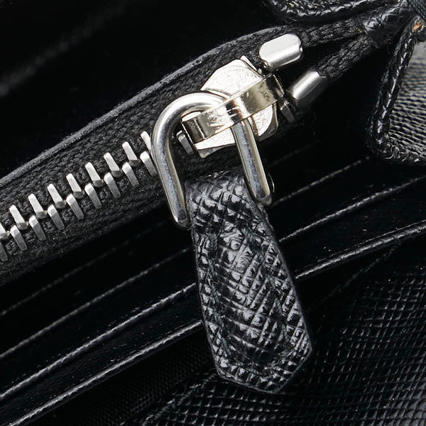 プラダ 三角ロゴプレート 長財布 1MH132 ブラック ナイロン レザー レディース PRADA 【中古】