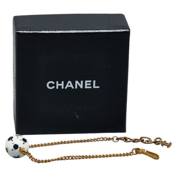 シャネル ココマーク サッカーボール モチーフ ブレスレット ゴールド ホワイト メッキ レディース CHANEL 【中古】