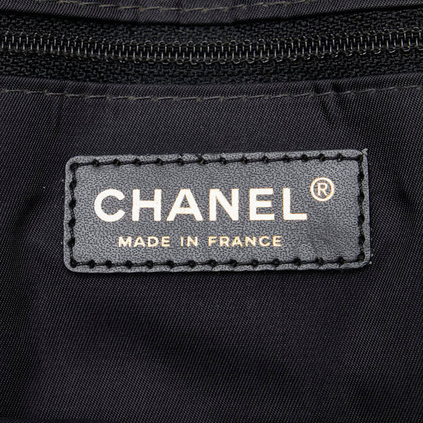 シャネル ニュートラベルライン トートMM トートバッグ A15991　 ブラック ナイロン レザー レディース CHANEL 【中古】