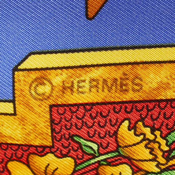 エルメス カレ90 CARPE DIEM 今日一日を楽しむ 太陽 月 星 スカーフ ホワイト マルチカラー シルク レディース HERMES 【中古】