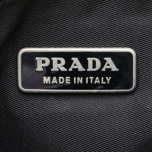 プラダ 三角ロゴプレート アクセサリーポーチ ブラック ナイロン レディース PRADA 【中古】