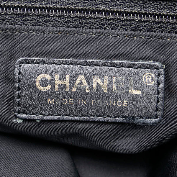 シャネル ニュートラベルライン トートMM ココマーク トートバッグ ブラック ナイロン レザー レディース CHANEL 【中古】