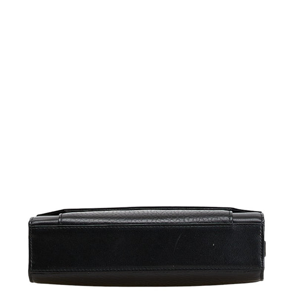 バーバリー 斜め掛け ショルダーバッグ ブラック レザー レディース BURBERRY 【中古】