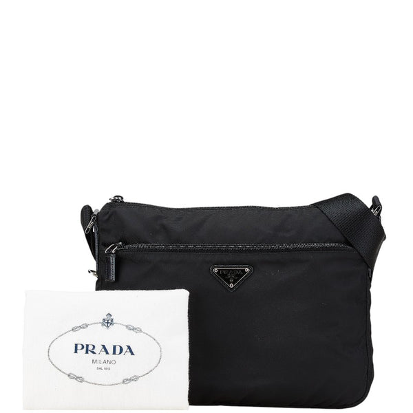 プラダ 三角ロゴプレート 斜め掛け ショルダーバッグ ブラック ナイロン レディース PRADA 【中古】