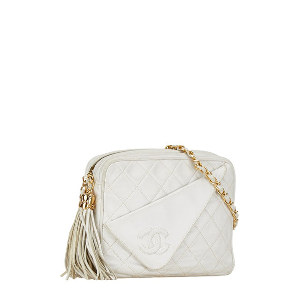 シャネル マトラッセ ココマーク タッセル チェーン ショルダーバッグ ホワイト ラムスキン レディース CHANEL 【中古】