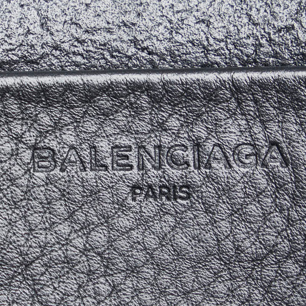 バレンシアガ ロゴ エブリデイ カメラバッグ S ショルダーバッグ 489809 ブラック レザー レディース BALENCIAGA 【中古】