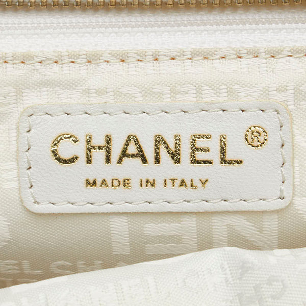 シャネル マシュマロ ココマーク ハンドバッグ ホワイト ブラック キャンバス レディース CHANEL 【中古】