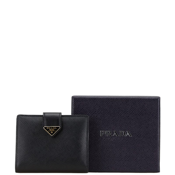 プラダ 三角ロゴプレート 二つ折り財布 ブラック レザー サフィアーノ レディース PRADA 【中古】