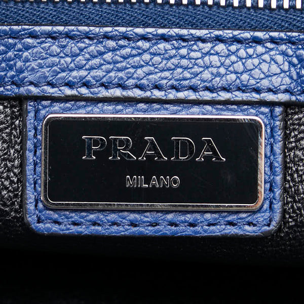 プラダ 三角ロゴプレート クラッチバッグ セカンドバッグ 2VF052 ブルー レザー レディース PRADA 【中古】