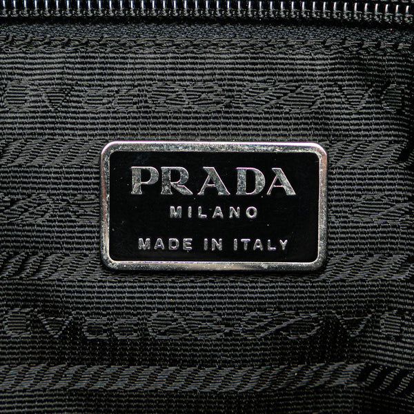 プラダ 三角ロゴプレート サフィアーノ 斜め掛け ショルダーバッグ  V166 ブラック ナイロン レザー レディース PRADA 【中古】