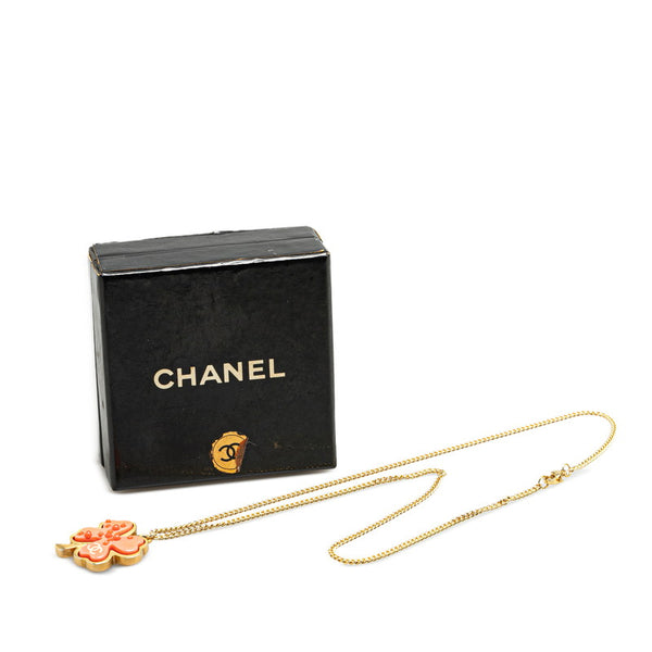 シャネル ココマーク クローバー モチーフ ネックレス ゴールド ピンク メッキ プラスチック レディース CHANEL 【中古】