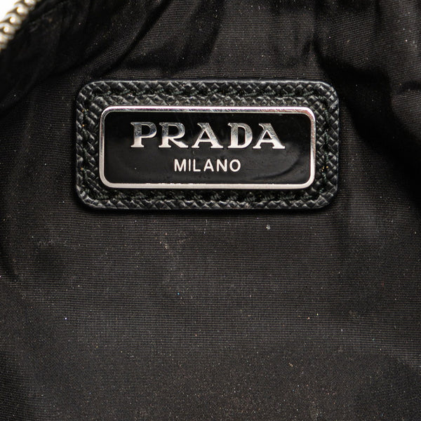 プラダ 三角ロゴプレート ポーチ ブラック ナイロン レディース PRADA 【中古】