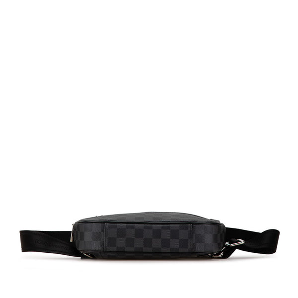 ルイ ヴィトン ダミエ グラフィット アンブレール ボディバッグ N41289 グレー ブラック PVC レザー メンズ LOUIS VUITTON 【中古】