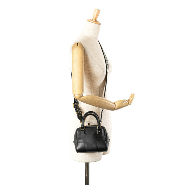 ロエベ アマソナ16 スクエア ハンドバッグ ショルダーバッグ 2WAY ブラック レザー レディース LOEWE 【中古】