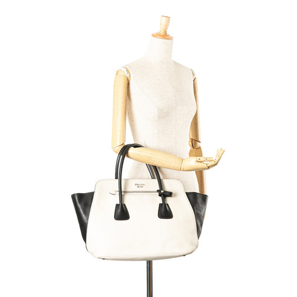 プラダ バイカラー トートバッグ BN2611 ホワイト ブラック レザー レディース PRADA 【中古】