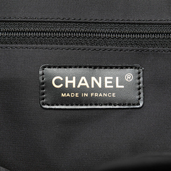 シャネル ニュートラベルライン ココマーク トートバッグ A15991 ブラック ナイロン レザー レディース CHANEL 【中古】