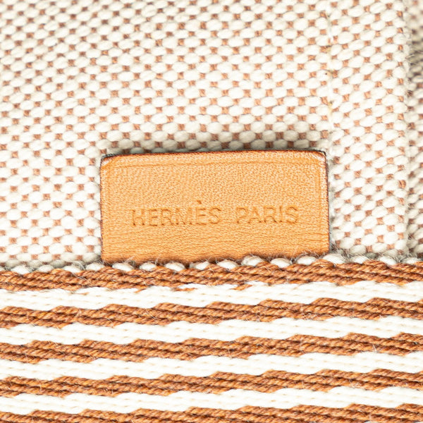 エルメス ニューフールトゥ カバス トートバッグ ハンドバッグ ベージュ キャンバス レディース HERMES 【中古】