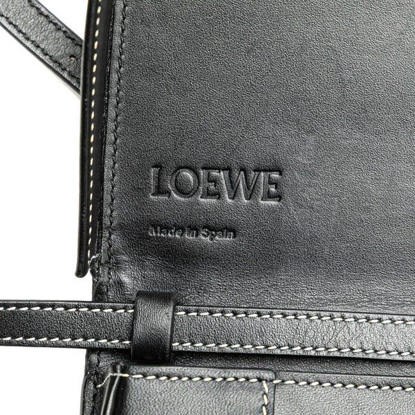ロエベ アナグラム ヒールポーチ ショルダーバッグ ブラック レザー レディース LOEWE 【中古】