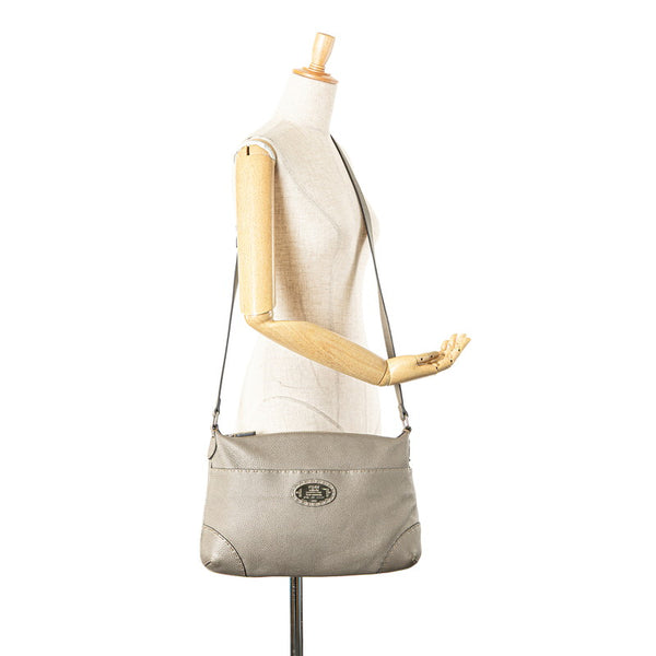 フェンディ セレリア 斜め掛け ショルダーバッグ 8BT194 グレー レザー レディース FENDI 【中古】