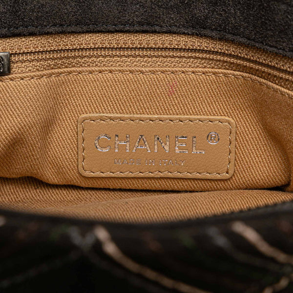 シャネル ワイルドステッチ ココマーク チェーン ショルダーバッグ グレー スウェード レザー レディース CHANEL 【中古】