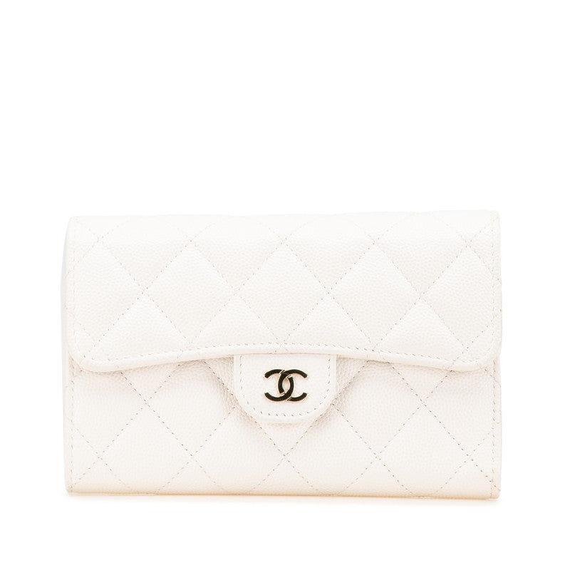 シャネル マトラッセ ココマーク 二つ折り財布 ホワイト キャビアスキン レディース CHANEL 【中古】