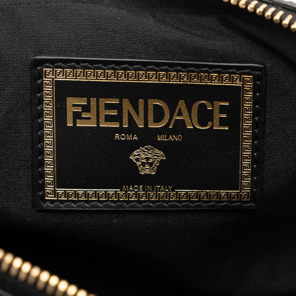 フェンディ ×ヴェルサーチ FENDACE フェンダーチェ 斜め掛け ショルダーバッグ 7M0285 ブラック レザー レディース FENDI 【中古】