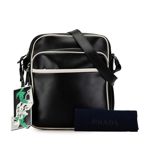 プラダ 三角ロゴプレート 斜め掛け ショルダーバッグ 2VH030 ブラック ホワイト レザー レディース PRADA 【中古】