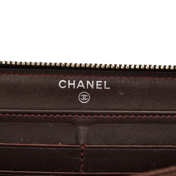 シャネル マトラッセ ココマーク ラウンドファスナー 長財布 ブラック キャビアスキン レディース CHANEL 【中古】