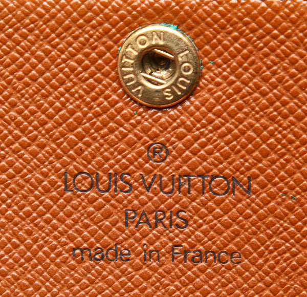 ルイ ヴィトン モノグラム ミュルティクレ M69517 ブラウン 茶 PVC レザー キーケース ユニセックス LOUIS VUITTON 中古