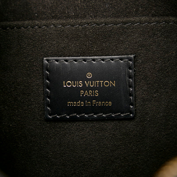 ルイ ヴィトン レース ポッシュ トワレ26 ポーチ セカンドバッグ M51230 マルチ レザー レディース LOUIS VUITTON 【中古】