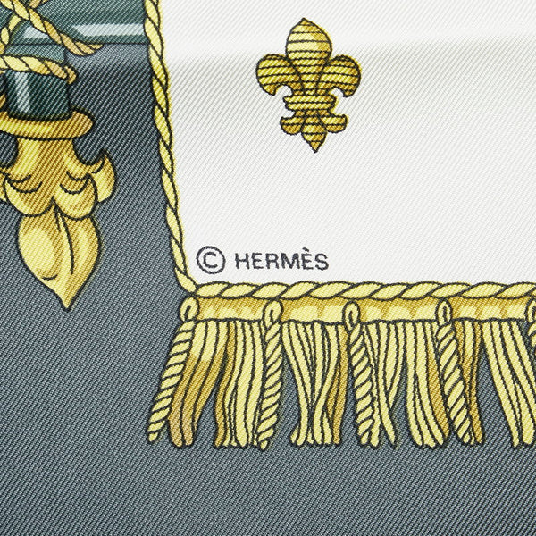 エルメス カレ90 VUE DU CAROSSE DE LA GALERE LA REALE クイーンの戴冠式 スカーフ グレー マルチカラー シルク レディース HERMES 【中古】